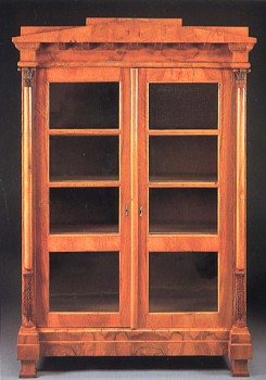 19th Century AUSTRIAN - Biedermeier Black Walnut Bookcase